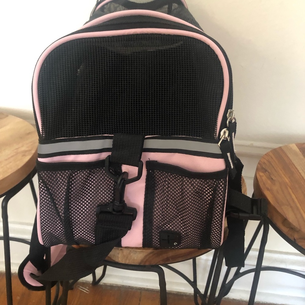 Doggie Travel Bag - Picture 4 of 8